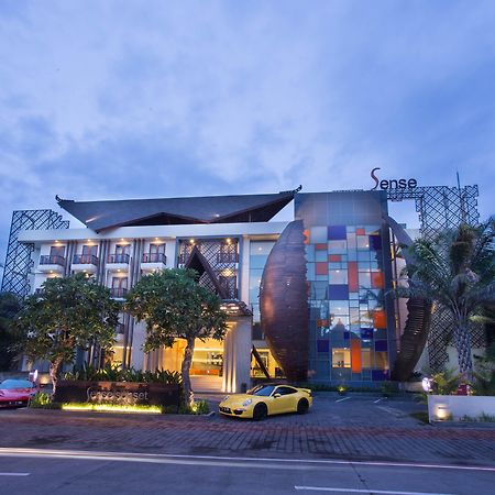 Sense Sunset Hotel Seminyak Buitenkant foto